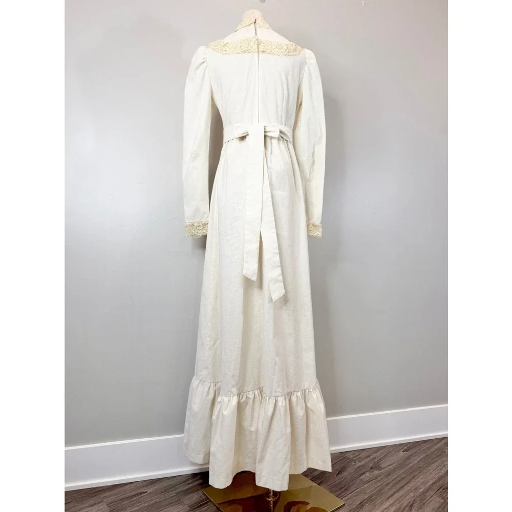 Vintage 1970s Prairie Dress White Cotton Lace Cottagecore Edwardian Victorian M